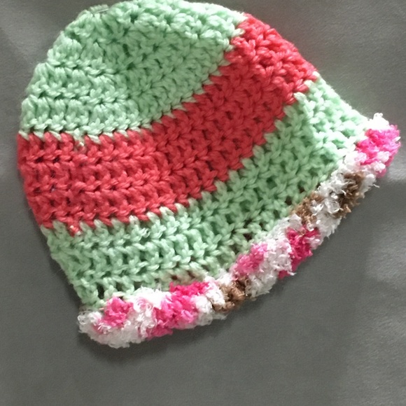 Infants hat - Picture 1 of 2